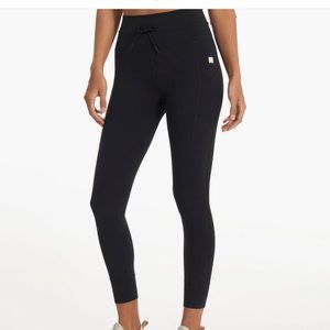 Daily Pocket Legging
Women's BreatheInterlock™ Leggings